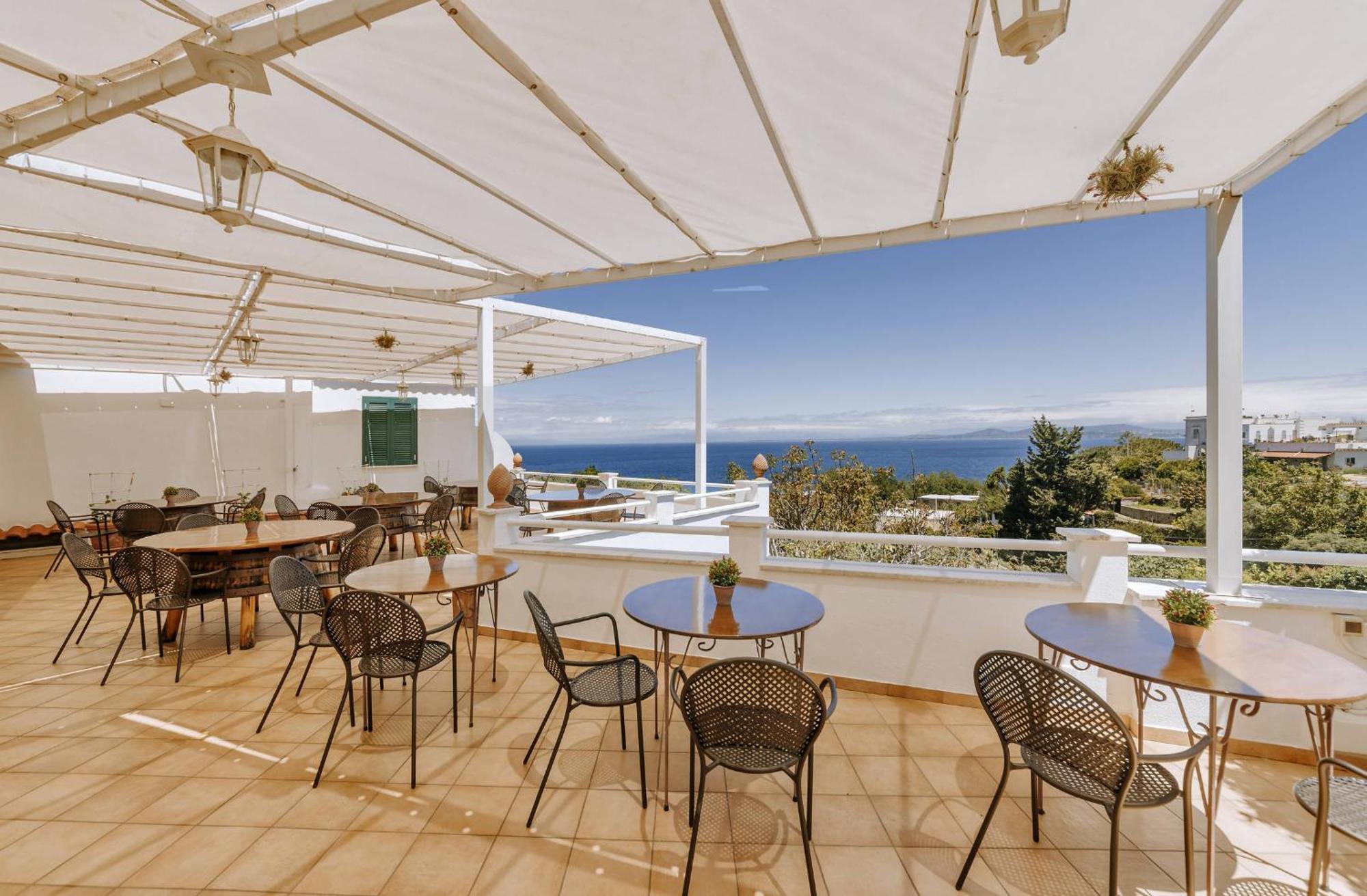 Hotel Villa D'Orta Ischia Extérieur photo