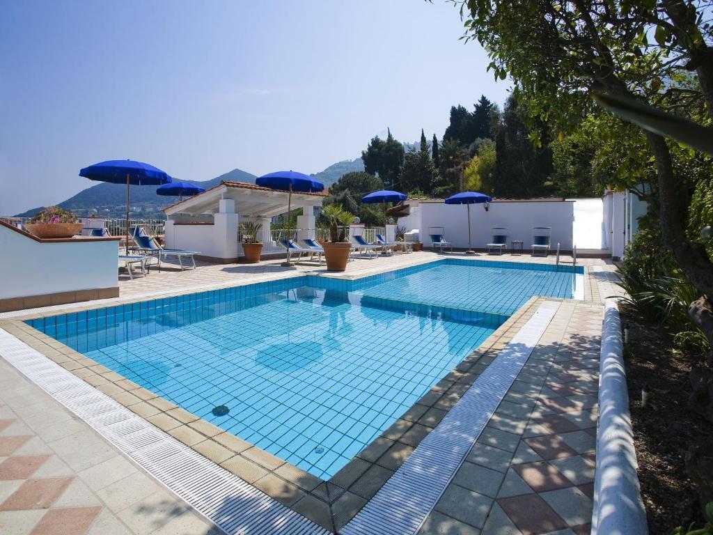 Hotel Villa D'Orta Ischia Extérieur photo