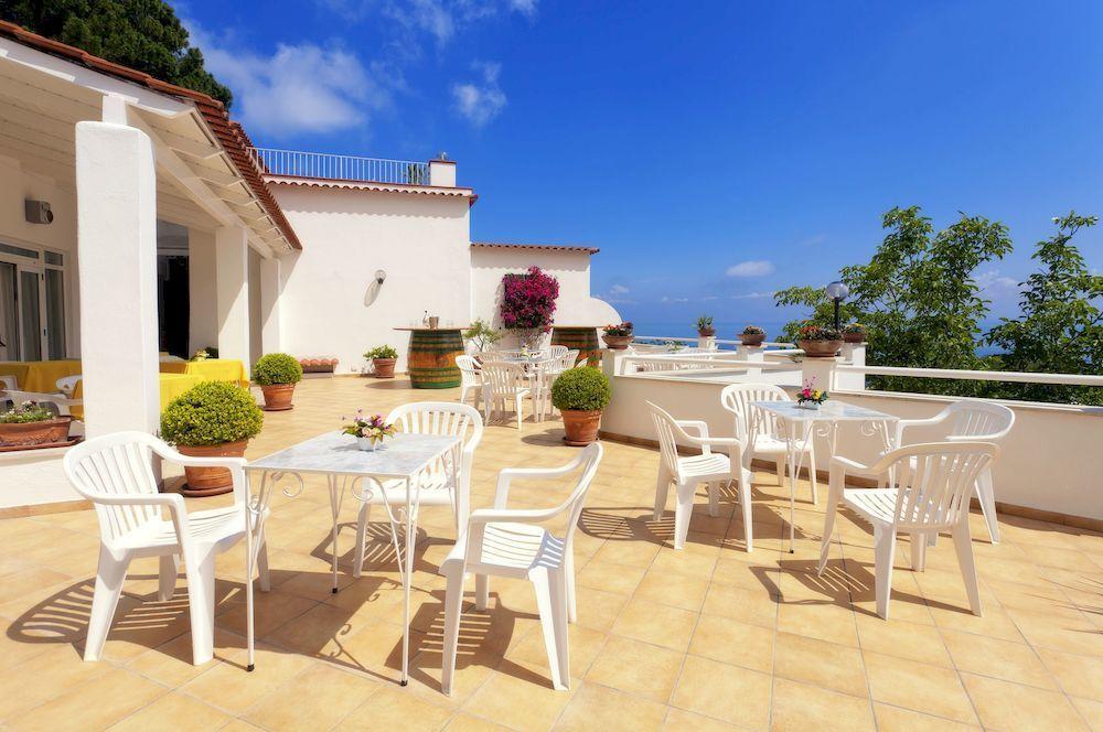 Hotel Villa D'Orta Ischia Extérieur photo