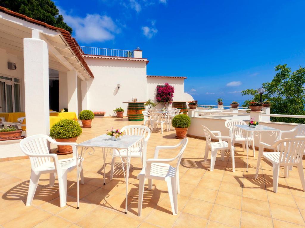 Hotel Villa D'Orta Ischia Extérieur photo