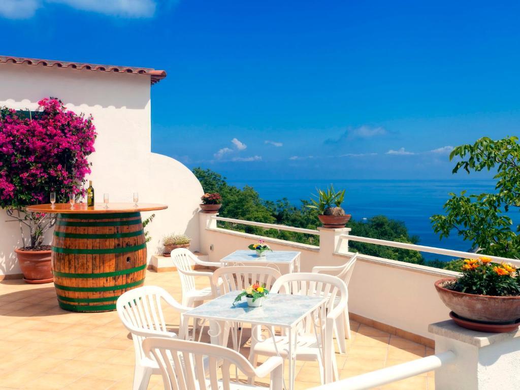 Hotel Villa D'Orta Ischia Extérieur photo