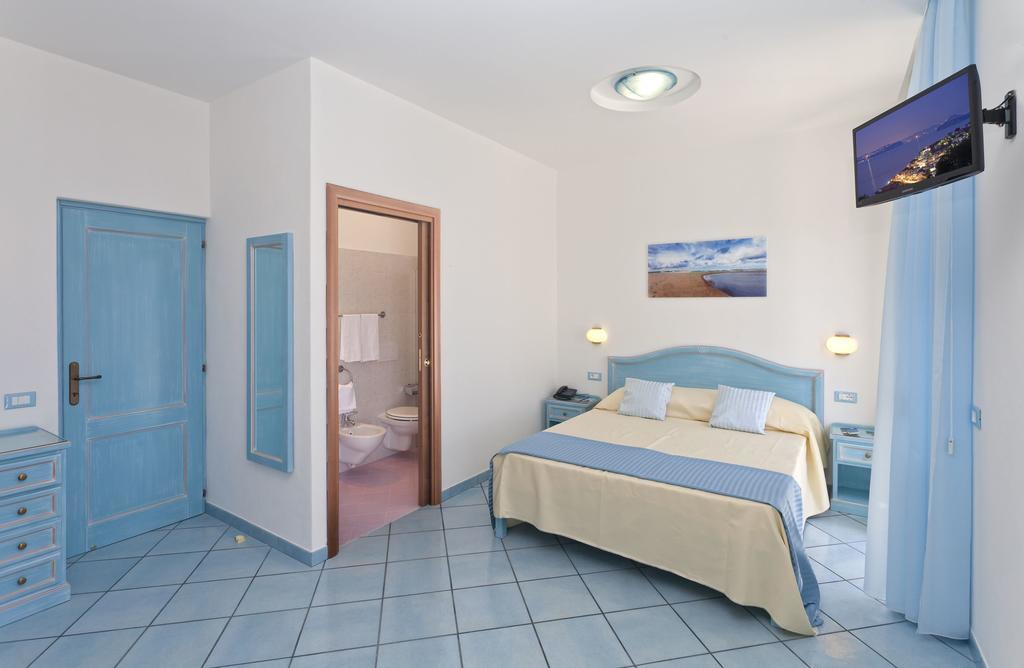 Hotel Villa D'Orta Ischia Extérieur photo