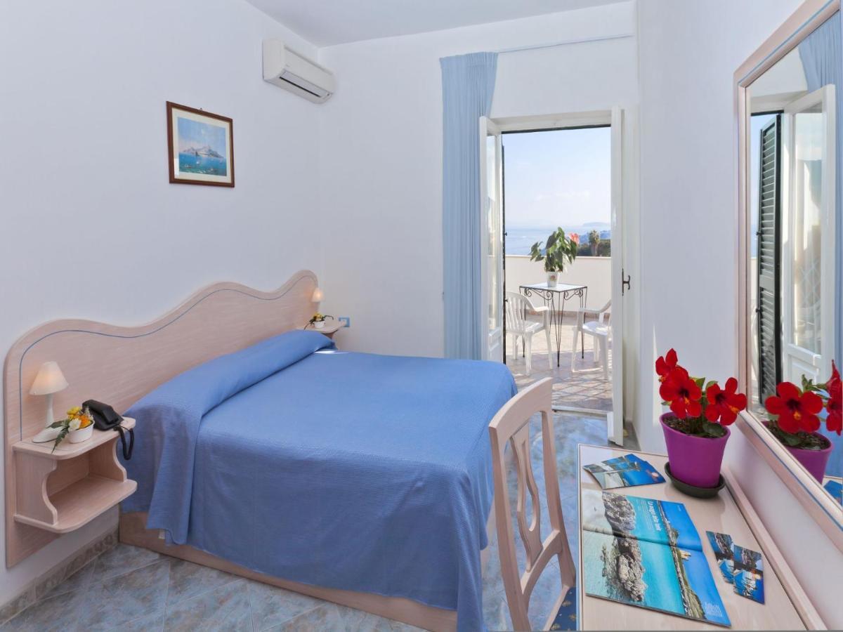 Hotel Villa D'Orta Ischia Chambre photo